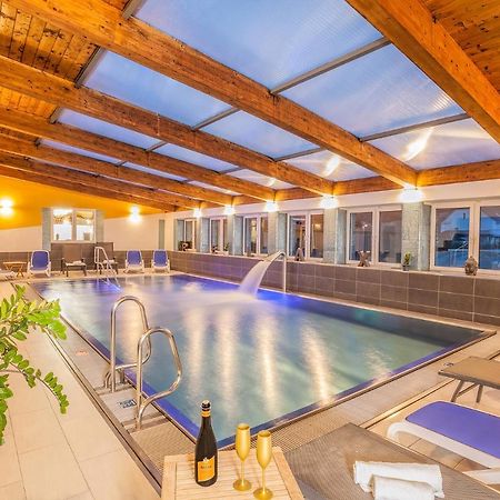 Wellness & Restaurant U Fandy Hotel Lhotka  Екстериор снимка