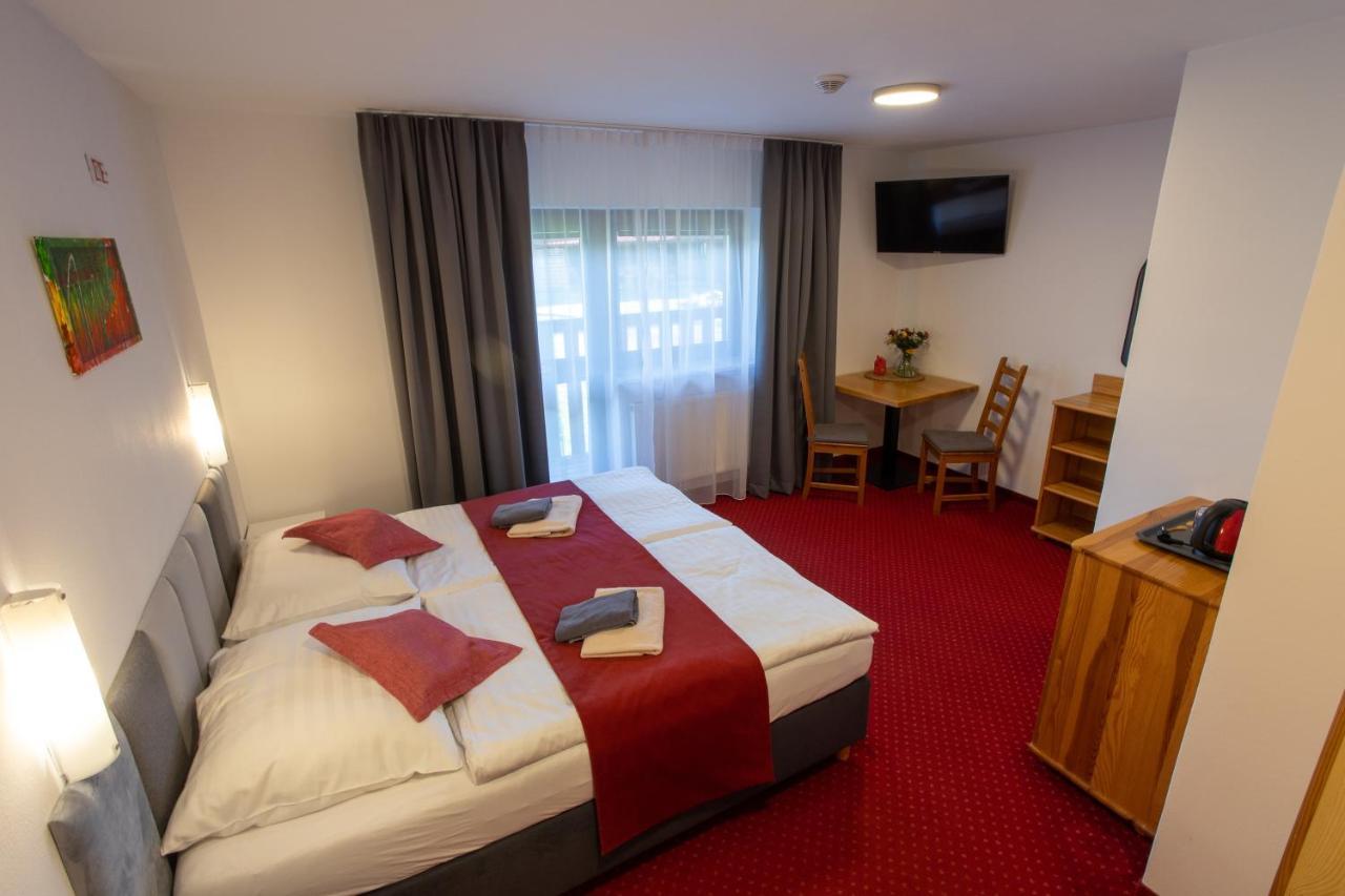 Wellness & Restaurant U Fandy Hotel Lhotka  Екстериор снимка