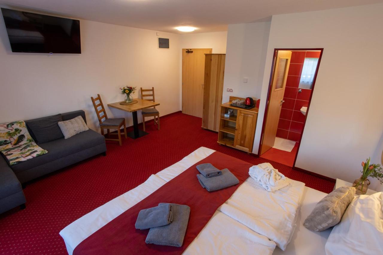 Wellness & Restaurant U Fandy Hotel Lhotka  Екстериор снимка