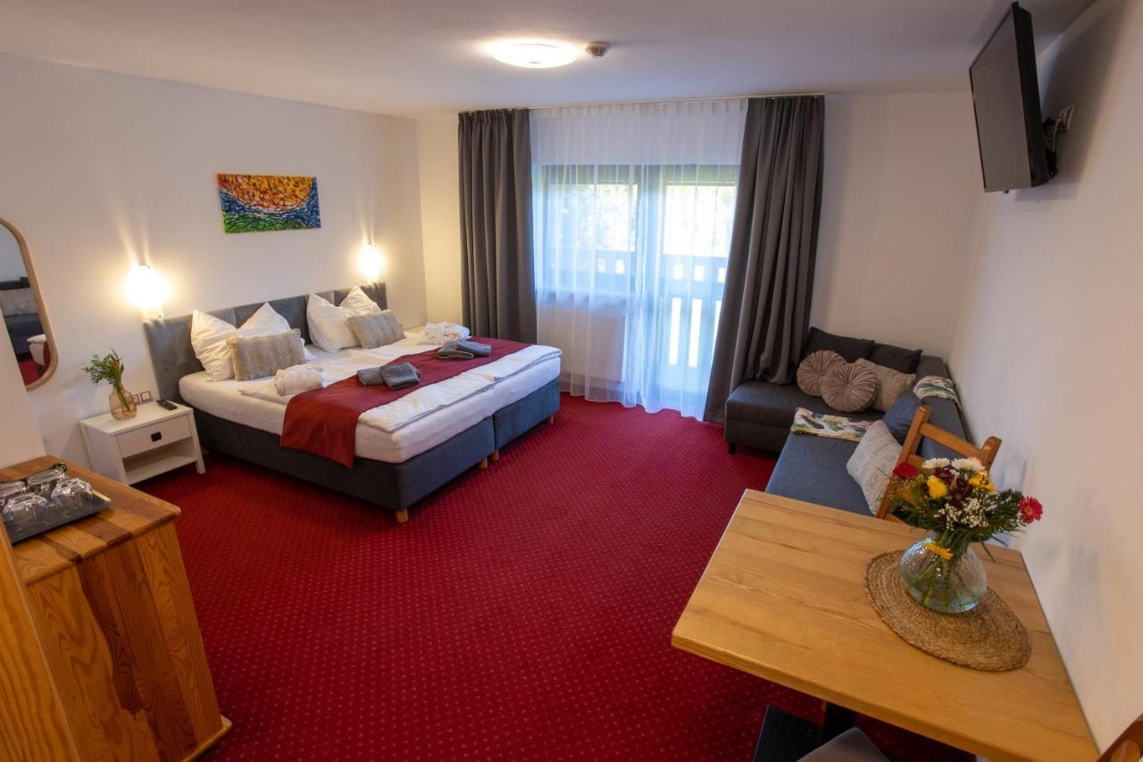 Wellness & Restaurant U Fandy Hotel Lhotka  Екстериор снимка